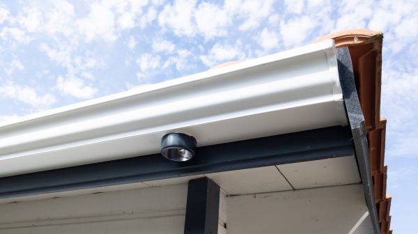 Seamless Gutters Installation in Dunedin